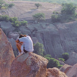 praying-on-the-rock-1515791-639x358